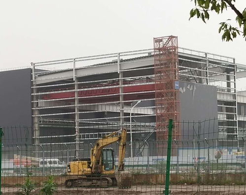 实探特斯拉上海工厂 生产正在有序进行,新获40亿用于二期建设