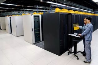 面子 真大 车主加油不掏钱,刷个脸就走了