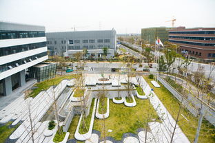 云时代新厂丨行政楼内部装修火热进行中